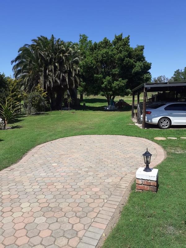 3 Bedroom Property for Sale in Albertinia Western Cape